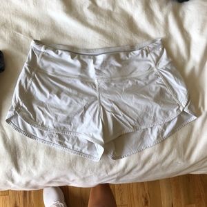 Lululemon Speed Up Short 2.5" White Size 6